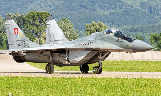 Правительство Словакии одобрило передачу МиГ-29 Украине
