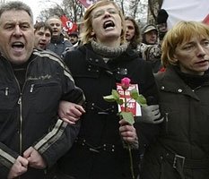 «Оранжевые» делятся опытом с «Другой Россией»