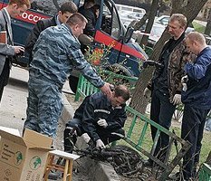 "Салют, златоглавую" обезглавили