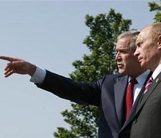 Владимир Путин и Джордж Буш нашли где защитить Европу