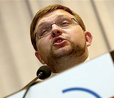 Правая "тройка" может стать единицей