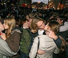 Поцелую, если захочешь