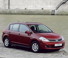 Япона машина. Тест-драйв Nissan Tiida