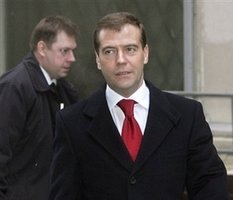 Выборы-2008 по сценарию 2000 г.