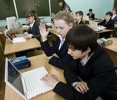 Школы ограничат в интернет-запросах