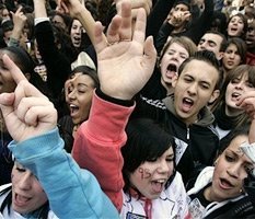 «Верните нам учителей!»