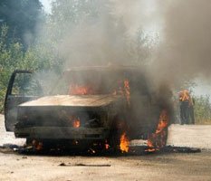 Автовладельцев пугают новой серией поджогов машин в ночь на 22 июня