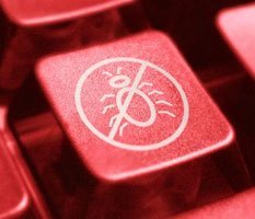 Интернет-пользователей напугали двумя вирусами: в почте и «аське»