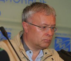 Александра Лебедева отослали переводом