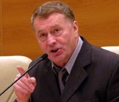 Жириновский требует отставки Лужкова