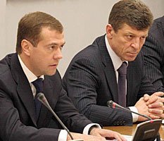 Дмитрий Медведев перевел ЖКХ на "ручное управление"